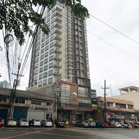 Reddoorz Premium @ West Avenue Quezon City Manila Bagian luar foto